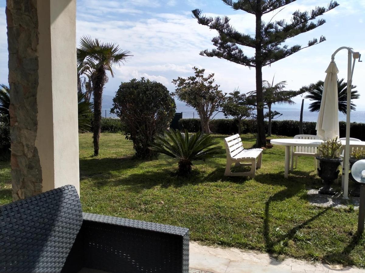 Villa Sullo Stretto Sant'Agata  Kültér fotó