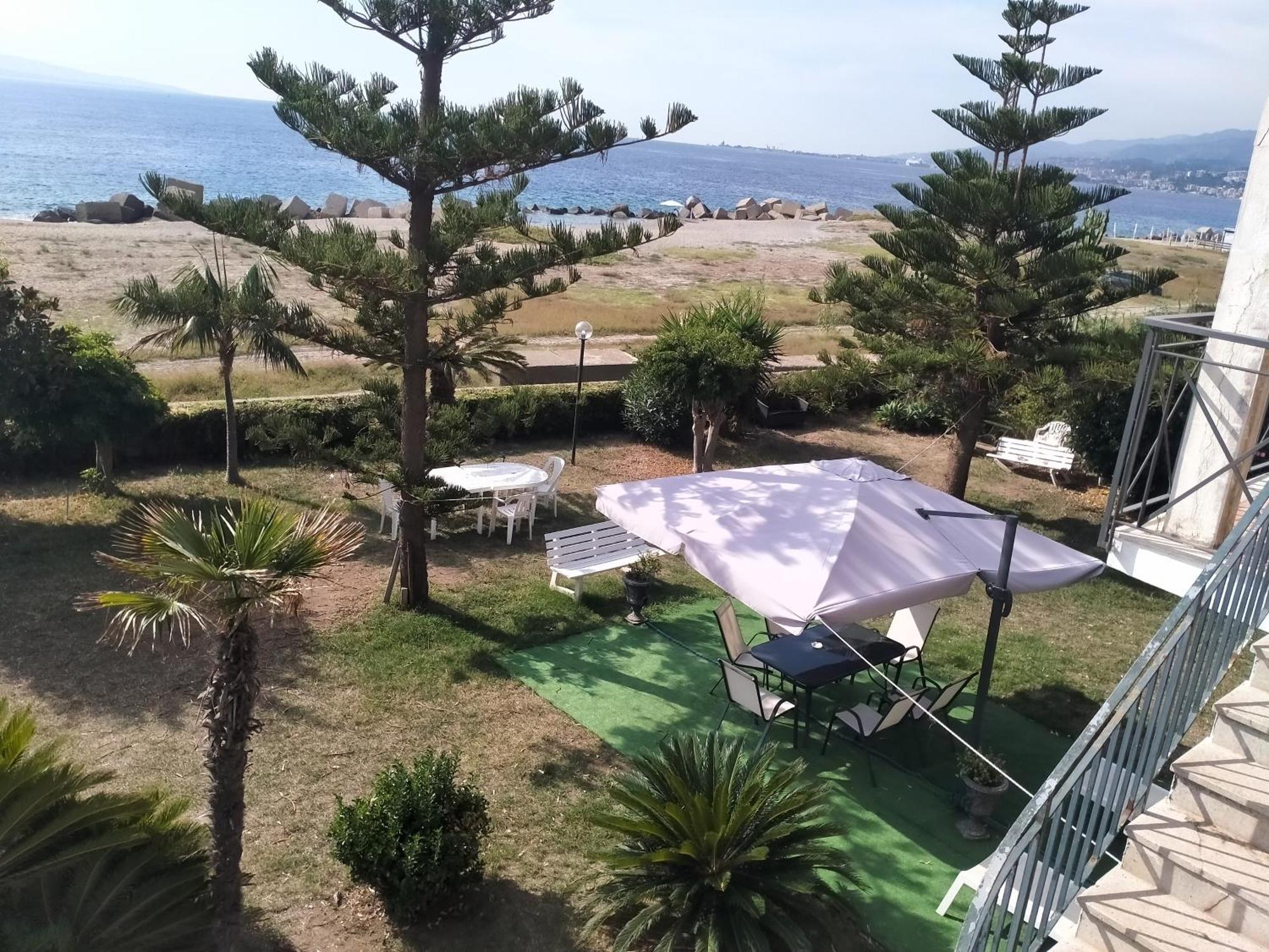 Villa Sullo Stretto Sant'Agata  Szoba fotó